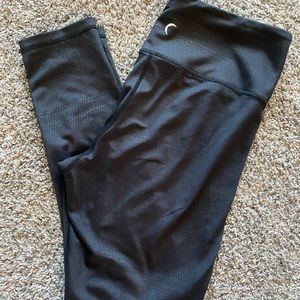 ZYIA Black Venom Light n Tight Hi-Rise 7/8 24"